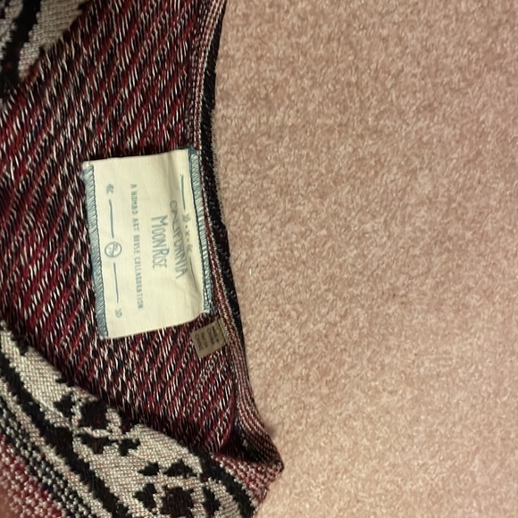 California Moonrise: a Nomad Art House collaboration poncho - Picture 3 of 4